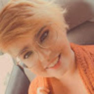 Meet your Posher, Ashlee